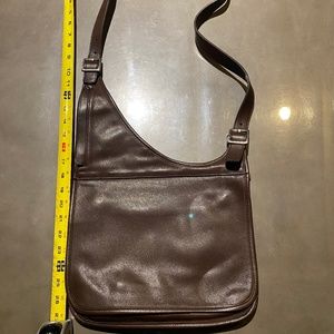 Vintage COACH brown leather crossbody bag